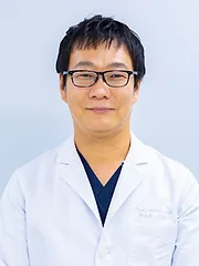 新美 陽介